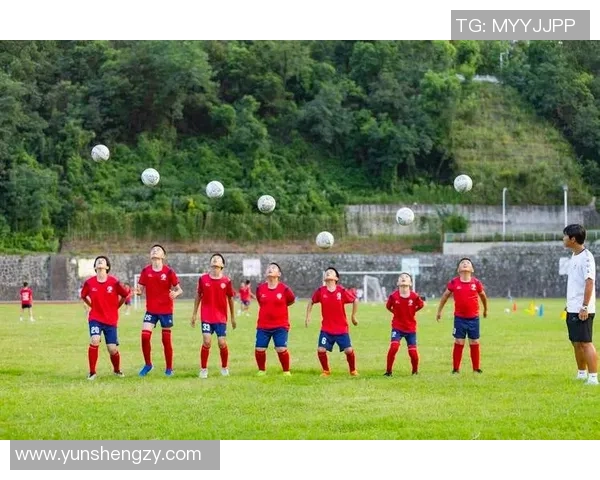 郯城足球热潮兴起青少年踢球活动蓬勃发展助力健康成长